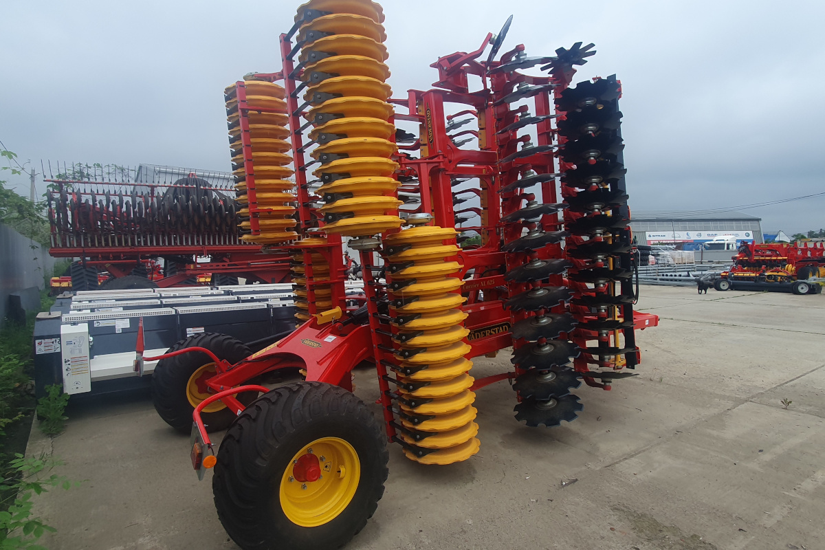 VADERSTAD Carrier XL 625