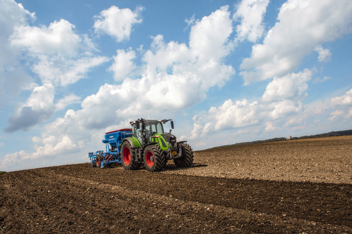 FENDT 716 Vario