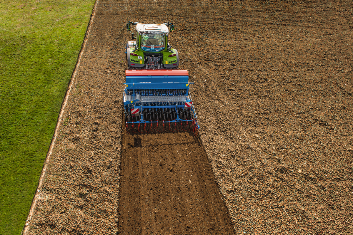 FENDT 718 Vario