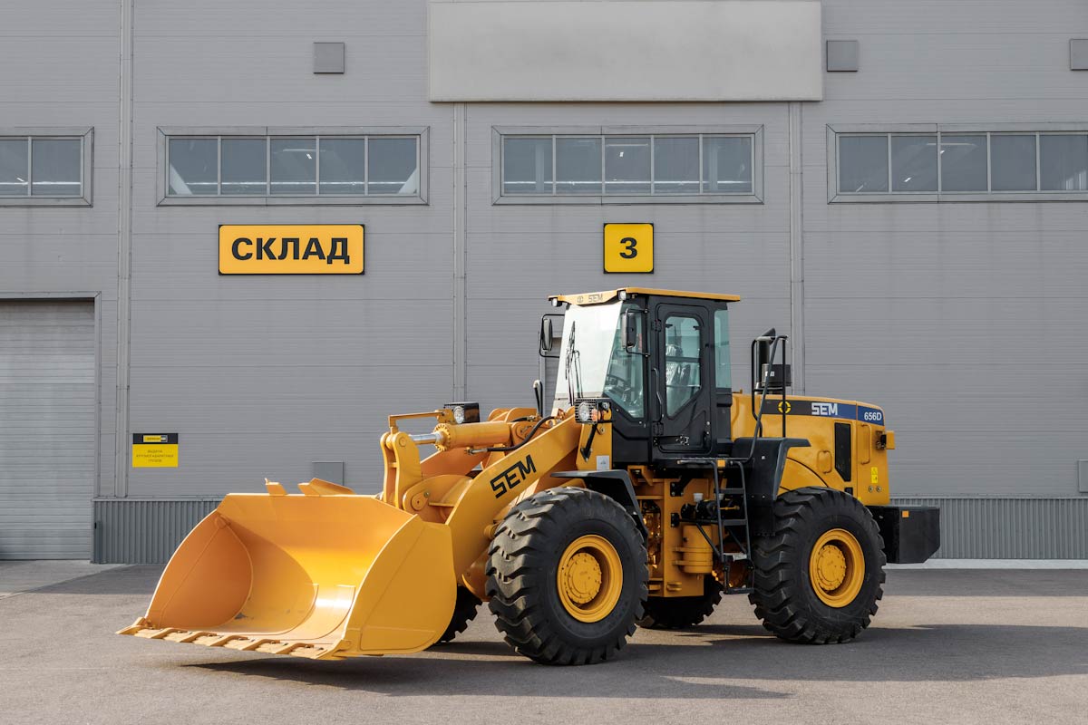 SEM 656D