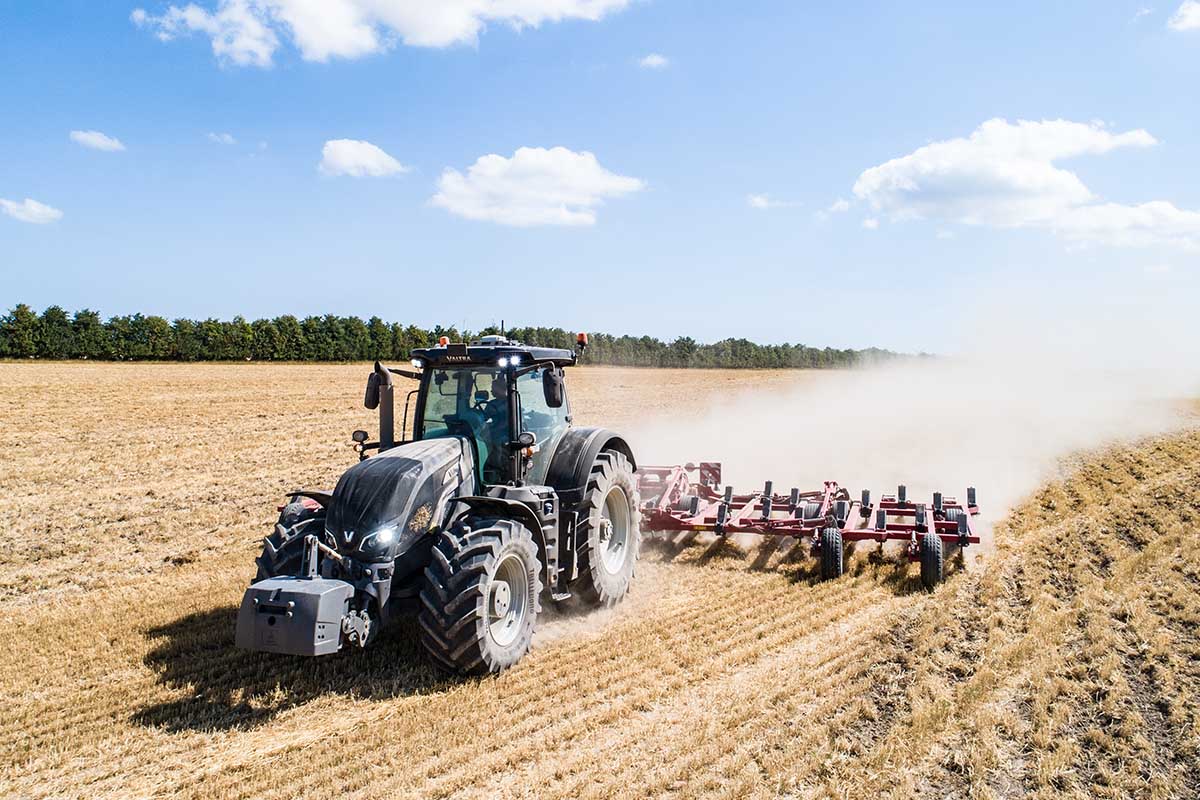 VALTRA S324
