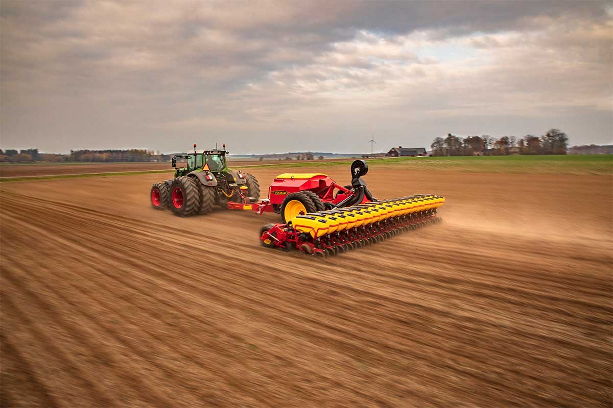 VADERSTAD Tempo T7